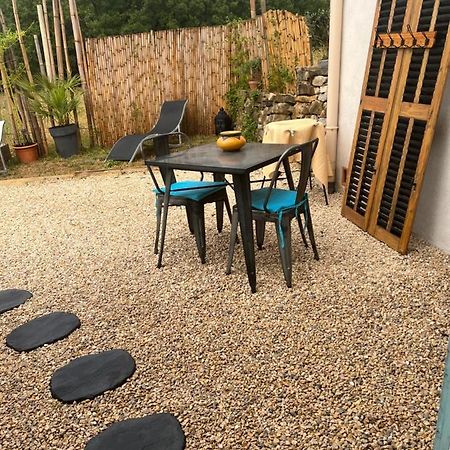 Au Petit Paradis La Roquebrussanne Esterno foto
